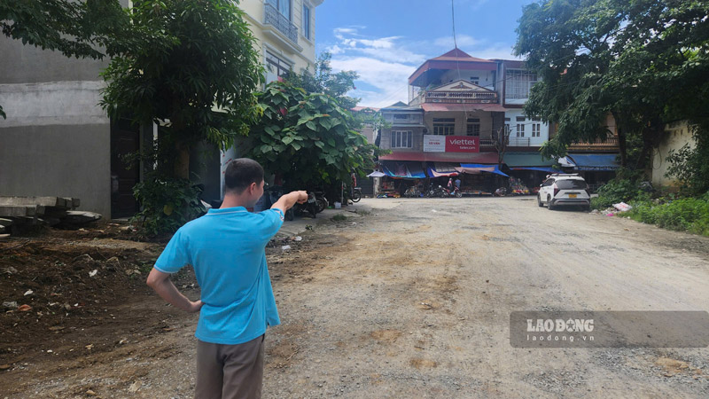 Nguoi dan dia phuong mong muon chu dau tu som hoan thien tuyen duong de dam bao an toan giao thong. Anh: Trong Loc
