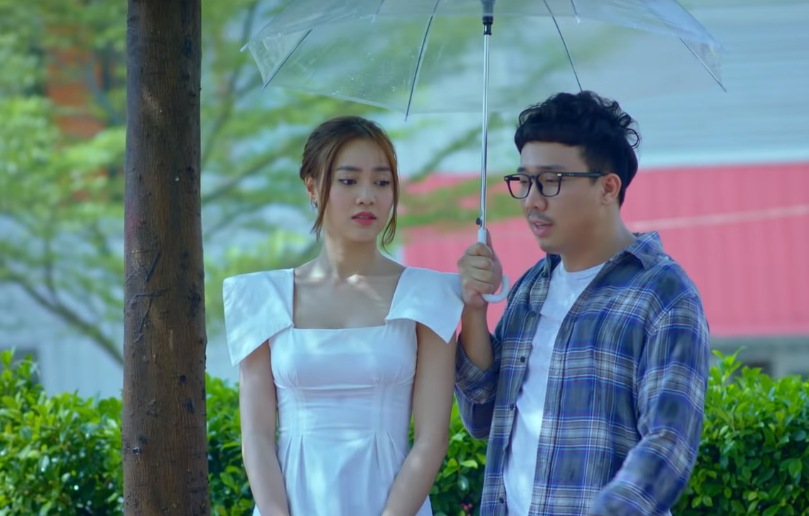 Lan Ngoc va Tran Thanh trong phim “Cua lai vo bau” nam 2019. Anh: Nha san xuat phim Cua lai vo bau
