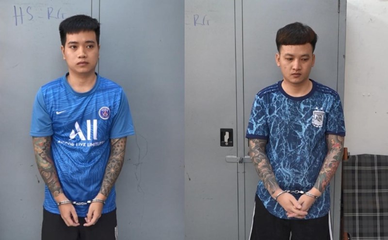 2 subjects lending at high interest rates.