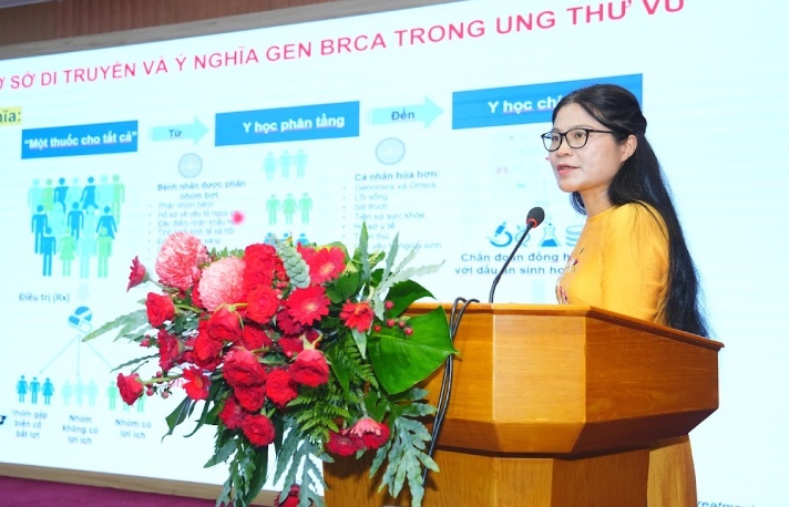 PGS.TS Pham Cam Phuong chia se ve di truyen trong benh ung thu. Anh: The Anh
