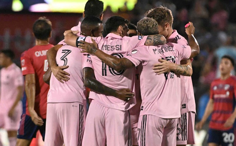 Inter Miami bắt đầu trận đấu với sự phòng ngự yếu kém