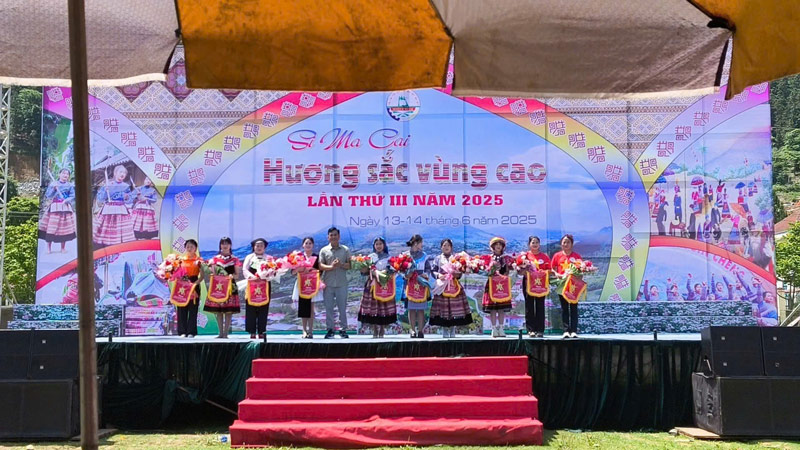 Đặc sắc lễ hội Si Ma Cai - Hương sắc vùng cao ở Lào Cai