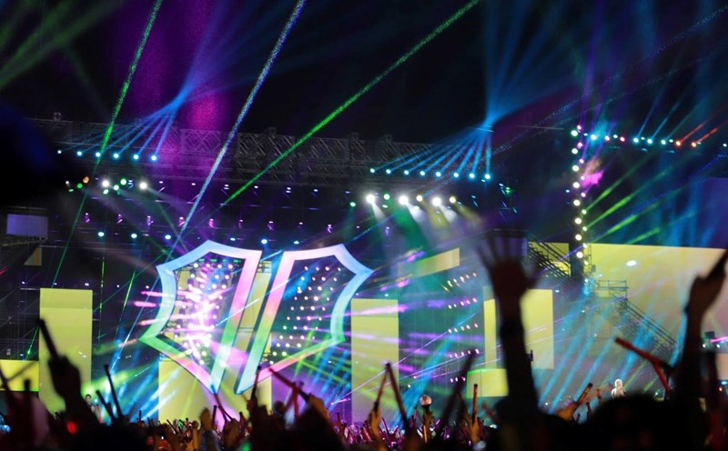 Call Me by Fire concert