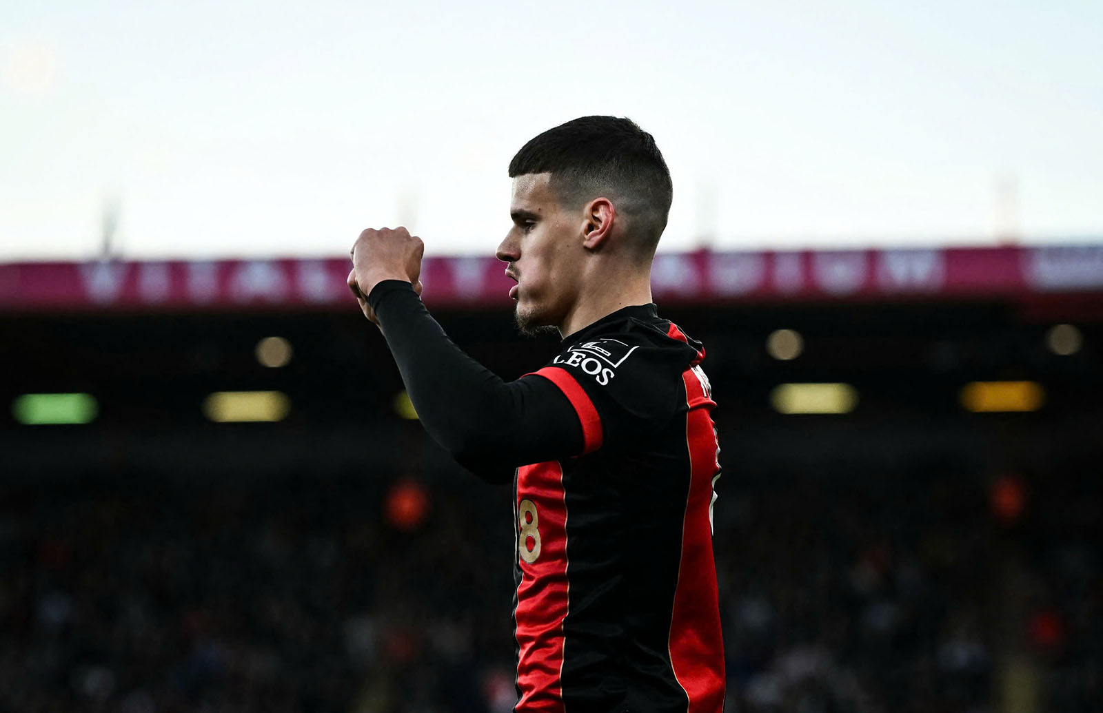 Milos Kerkez se la tuong lai moi cua Liverpool. Anh: AFP