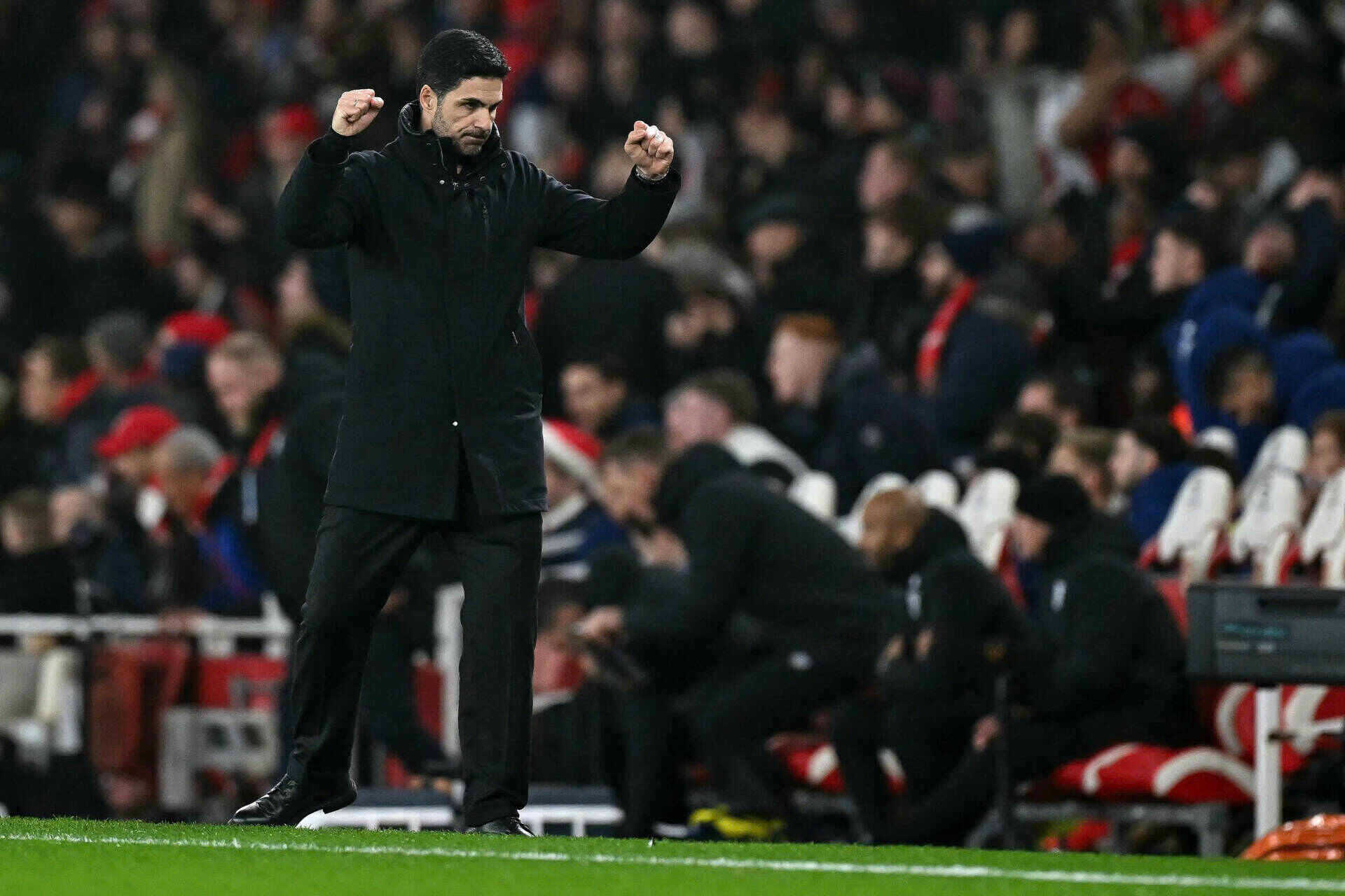 Mikel Arteta mostro una gran determinacion en la mejora del escuadron del Arsenal.  Foto: AFP