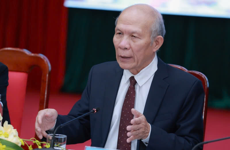 Chuyen gia kinh te, PGS.TS Dinh Trong Thinh - Giang vien cao cap Hoc vien Tai chinh. Anh: Hai Nguyen