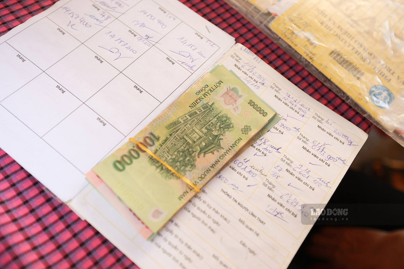 According to the newly issued Circular of the Ministry of Health, the commune level has the right to decide to temporarily suspend monthly social allowances. Photo: Hai Nguyen