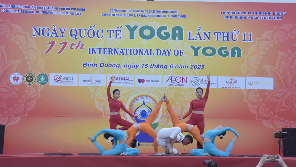 International Yoga Day 2025 in Binh Duong brings many participants. Photo: Binh Duong Department of Culture, Sports and Tourism