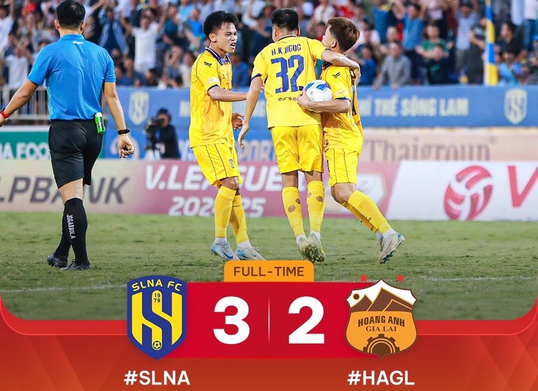 Hoang Anh Gia Lai had a surprising 2-3 loss to Song Lam Nghe An in round 25 of LPBank V.League 2024-2025. Photo: VPF