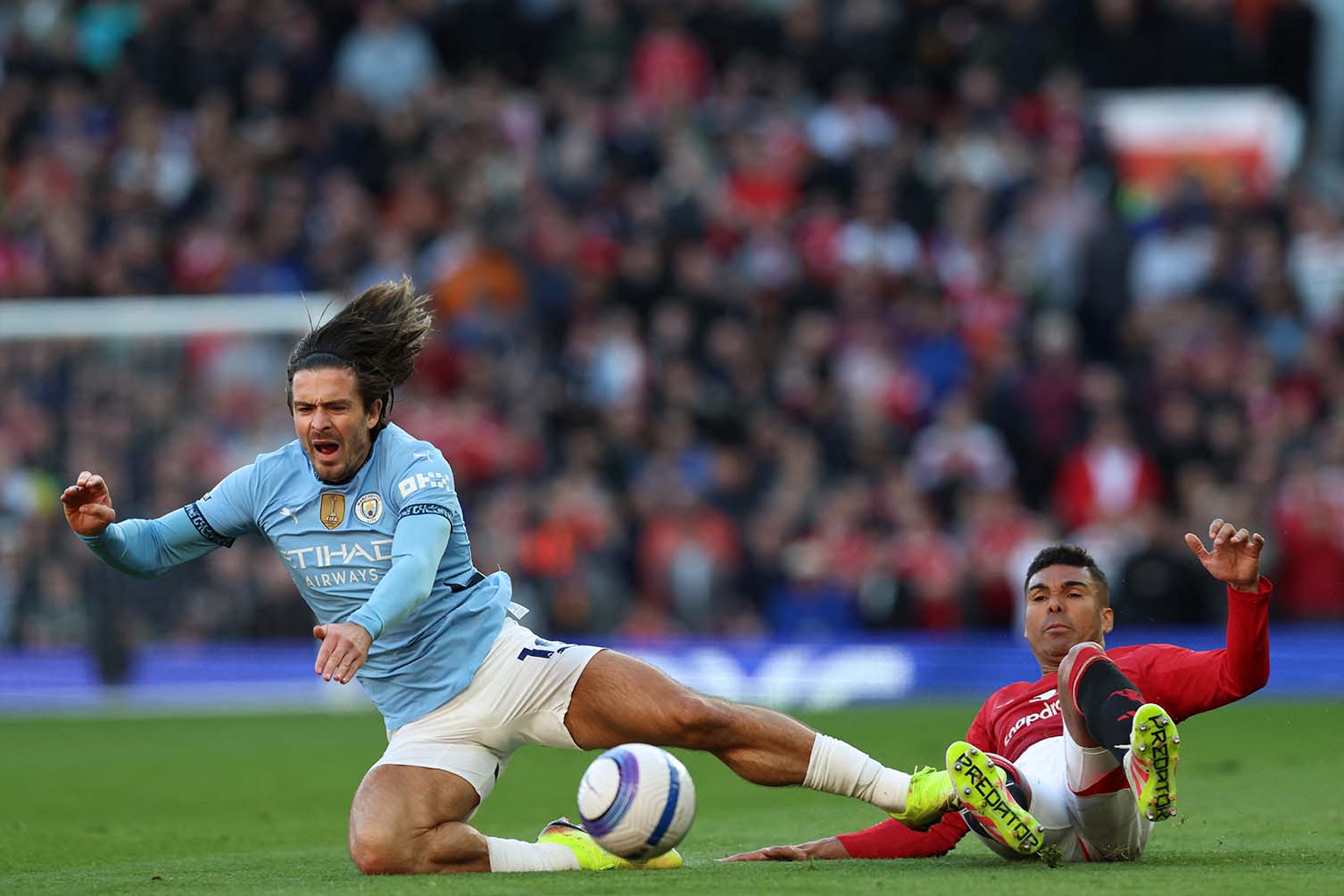 Jack Grealish da co cu truot dai tai Man City. Anh: AFP