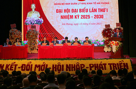 Dai hoi dai bieu Dang bo Ban quan ly Khu kinh te Hai Phong lan thu I nhiem ky 2025-2030. Anh: Minh Hung