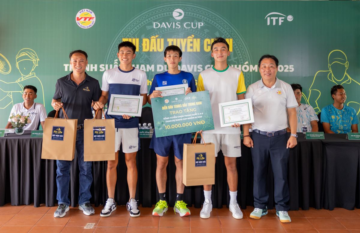La Federacion de Tenis de Vietnam ha seleccionado el equipo de la Copa Davis 2025. Foto: VTF