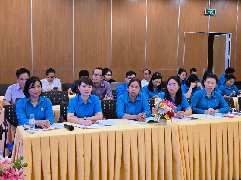 Union officials attending the workshop. Photo: Nam Duong