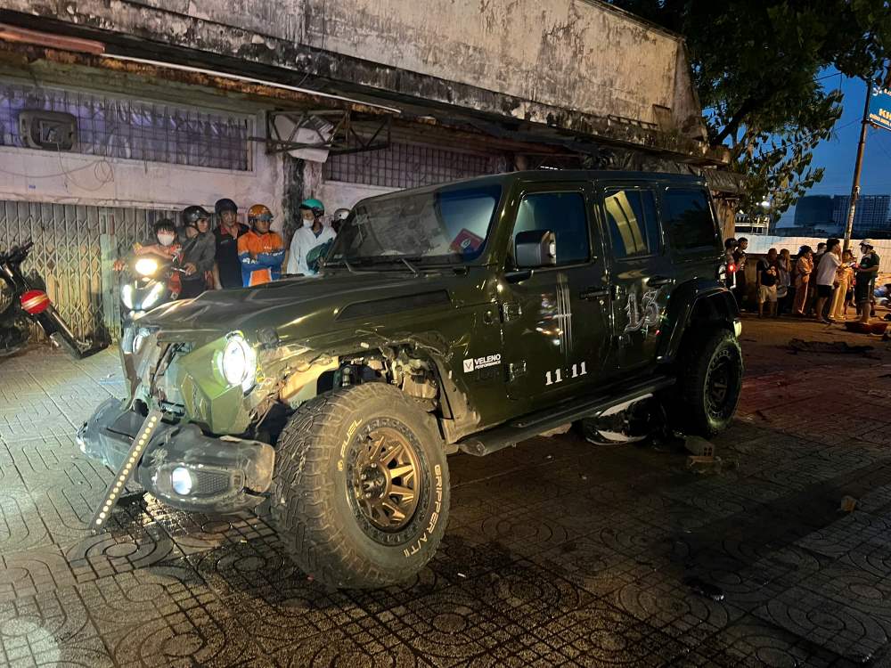 The Jeep caused an accident that killed two people. Photo: Hoang Chinh