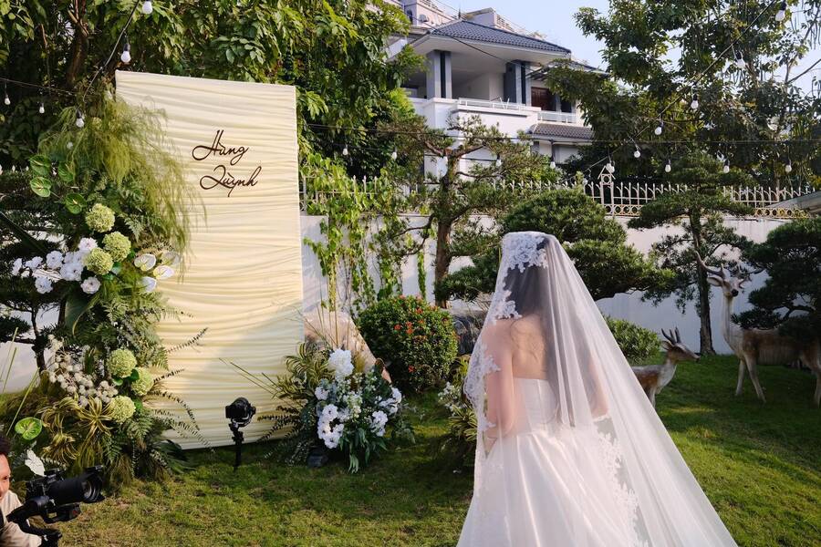  Người phụ nữ hết lòng vì gia đình không chỉ chăm lo từng bữa cơm, giấc ngủ mà còn là sợi dây gắn kết yêu thương, giữ lửa hạnh phúc cho tổ ấm. Ảnh: Huyền Trang
