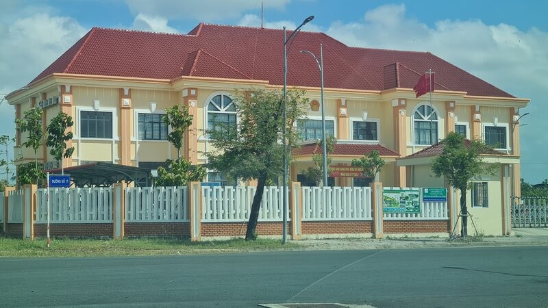 Tan Thanh Ward, Ca Mau is one of 17 units of communes and wards operating a trial. Photo: Nhat Ho