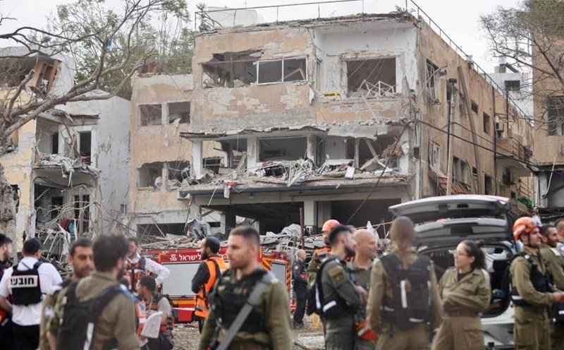 Sơ tán 18 công dân Việt Nam khỏi Iran