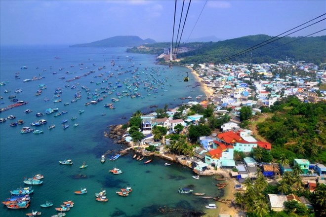 La ciudad de Phu Quoc se ve desde una esquina al sur de la isla Phu Quoc. Foto: Luc Tung