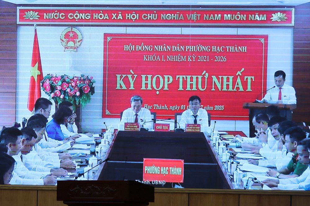 Dien tap van hanh Ky hop thu nhat HDND phuong Hac Thanh, nhiem ky 2021-2026. Anh: Minh Hieu