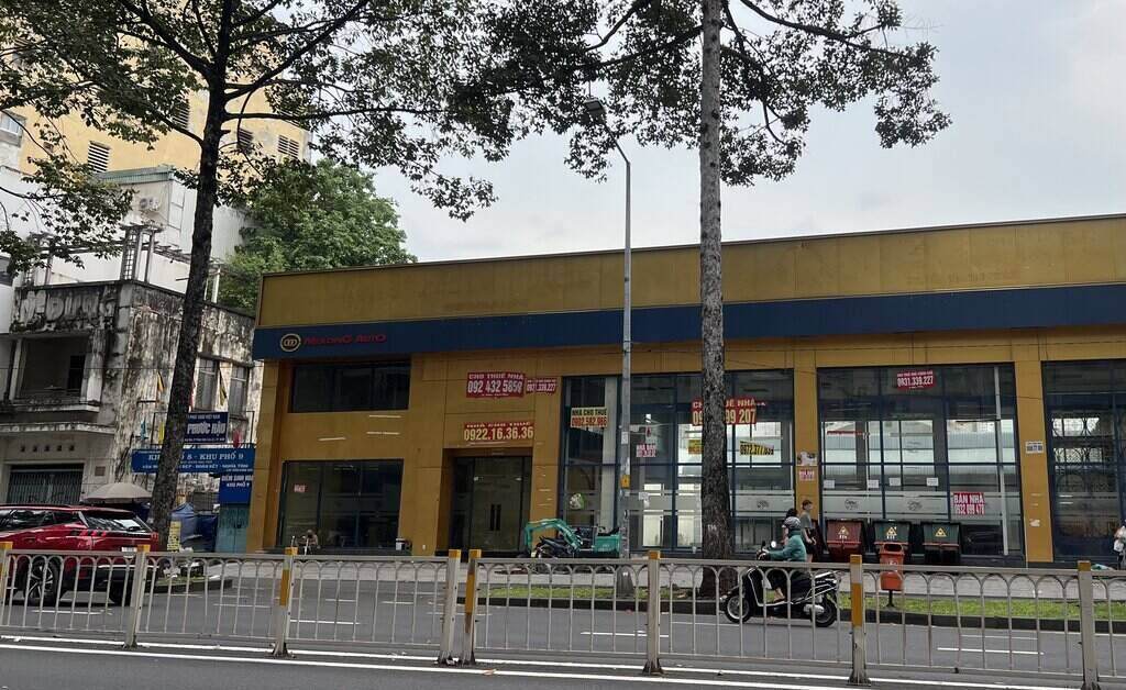 Muchas locales, a pesar de tener una ubicacion especial, son dificiles de alquilar. Foto: Bao Chuong