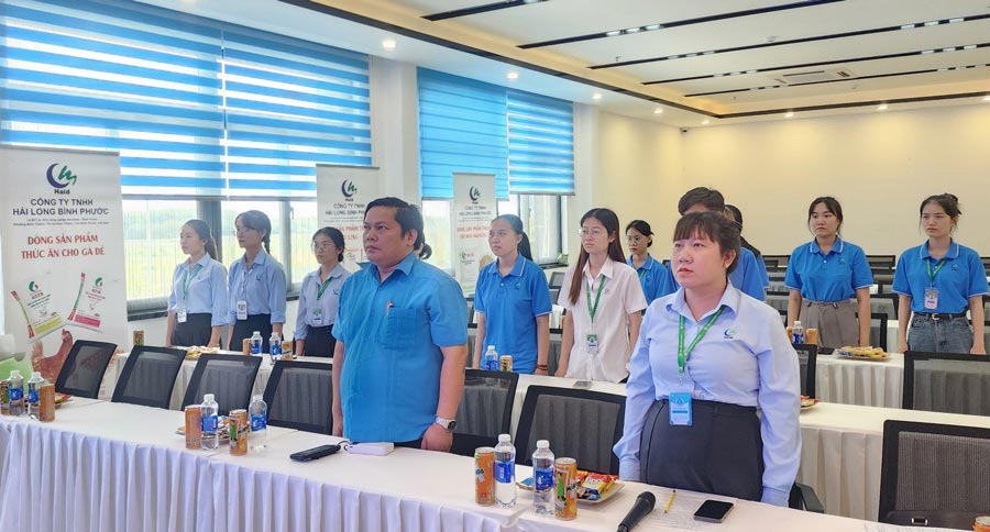 Hai Long Binh Phuoc Co., Ltd. acaba de establecerse con 130 miembros. Foto: Federacion laboral de la provincia de Binh Phuoc proporcionada