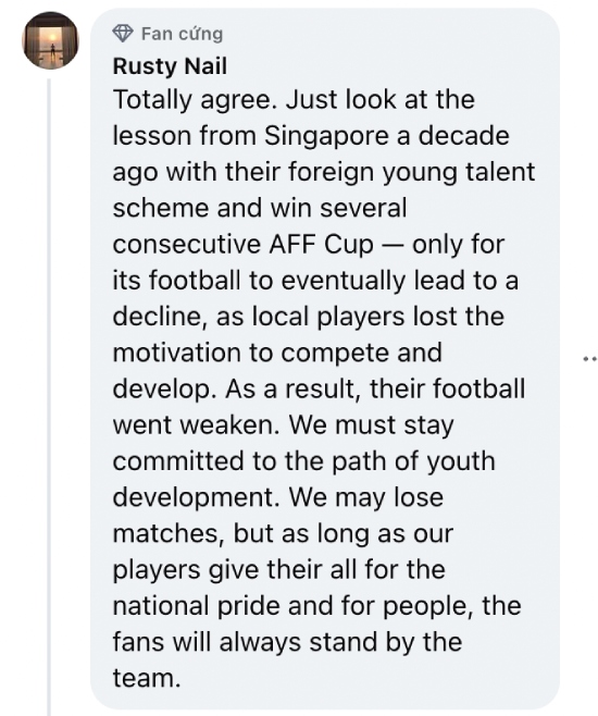 Mot co dong vien binh luan tren trang ASEAN Football.