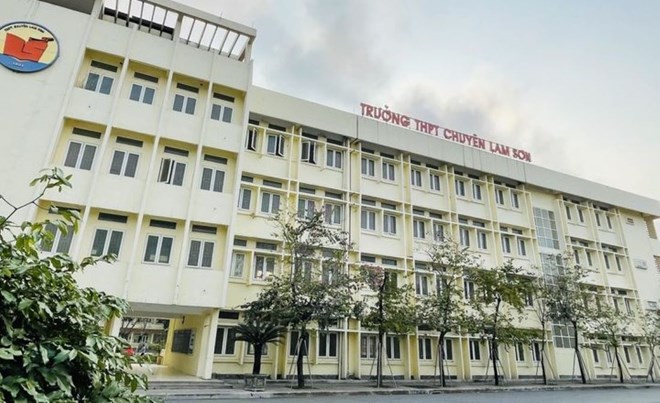 Thu khoa Truong THPT Chuyen Lam Son (Thanh Hoa) dat hon 57 diem. Anh: Xuan Hung