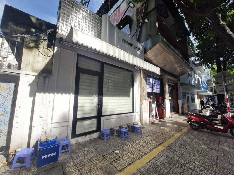 Black Label Shop Business Shop (No. 156 Tran Phu, Distrito de Hai Chau, Ciudad Da Nang). Foto: Thu Giang