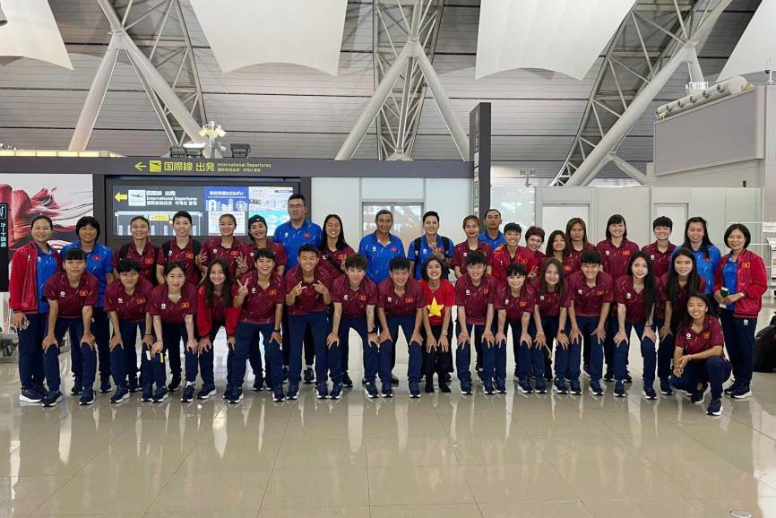 Reclutamiento de mujeres vietnamitas para regresar a casa despues del viaje de entrenamiento japones. Foto: VFF