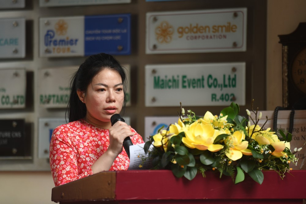 Ba Tran Anh Dao – Pho Chu tich UBND Phuong Nguyen Thai Binh phat bieu tai buoi le. Ảnh: Anh Tu  