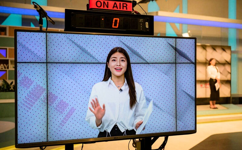 An AI editor on Korean television. Photo: AFP