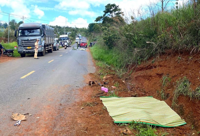 Traffic accident kills two male students in Dak Nong. Illustrative photo: Bao Lam