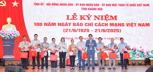 Anh: Tuan Anh