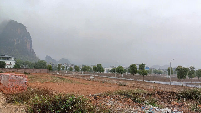 Las parcelas de tierras en muchas areas aumentaron bruscamente, pero el poder adquisitivo fue lentamente. Foto: Yen San
