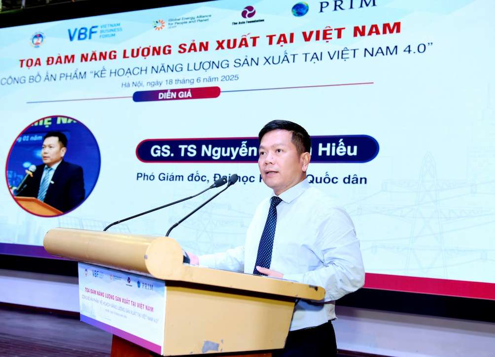 GS.TS Nguyen Thanh Hieu - Pho Giam doc Dai hoc Kinh te Quoc dân. Anh: Thach Lam