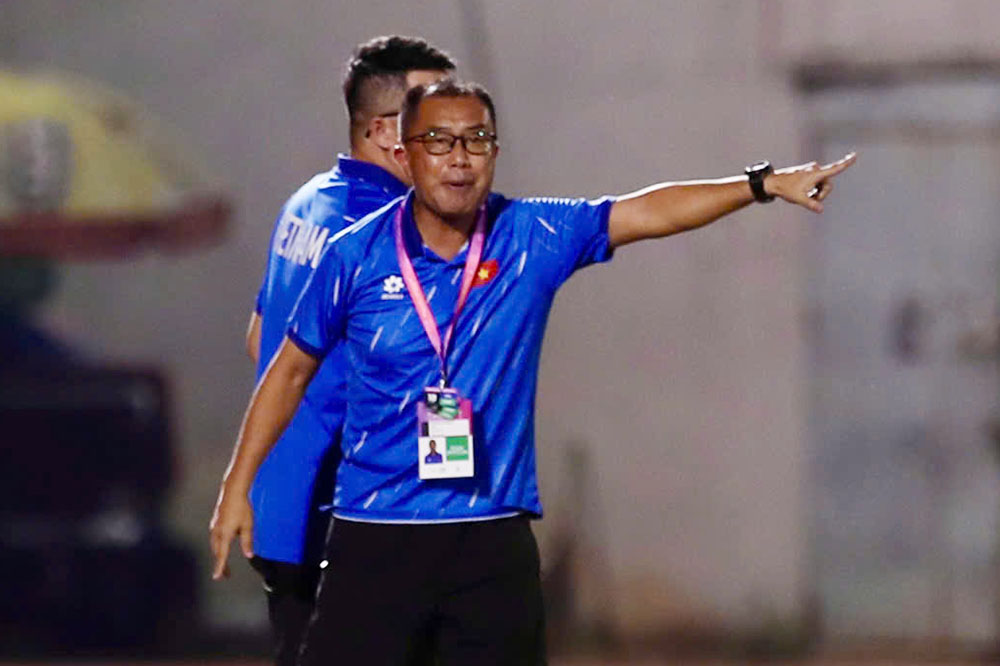 Coach Okiyama Masahiko of the Vietnam U19 Women's Team has faith in the current generation of players. Photo: Thanh Vu