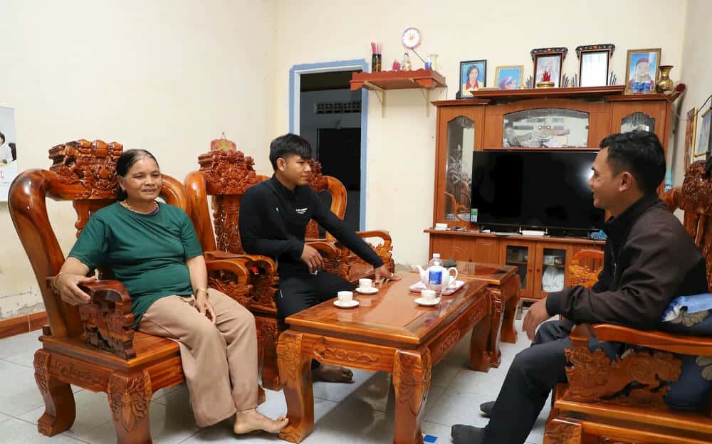 Thanks to labor export, Mr. Y Thong's family is well off, life is more fulfilling and comfortable than before. Photo: Nam Nguyen