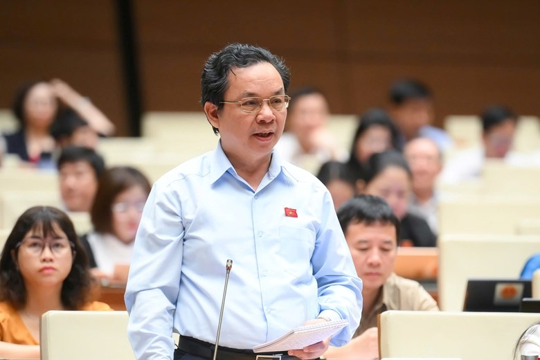 Dai bieu Hoang Van Cuong - Doan DBQH TP Ha Noi. Anh: Quochoi