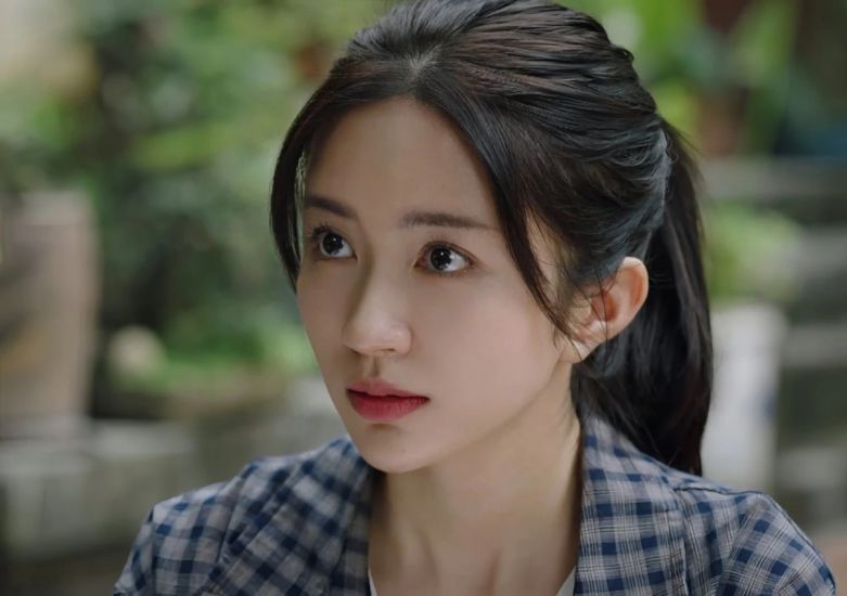 Actress Ngoc Huyen in the movie "Duong luong nang". Photo: VFC