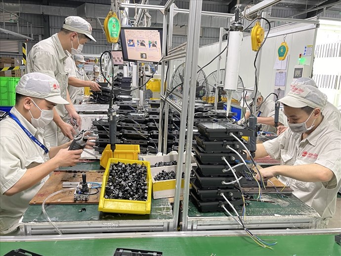 Illustrative photo of workers in the Industry and Trade sector. Photo: Ha Anh