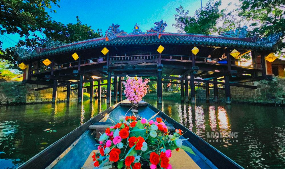 Cau ngoi Thanh Toan duoc xay dung vao nam 1776. Den nam 1990, cong trinh duoc Bo Van hoa – The thao va Du lich cong nhan la di tich cap quoc gia.