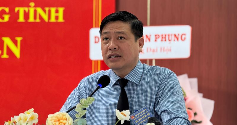Anh: Hoang Loc
