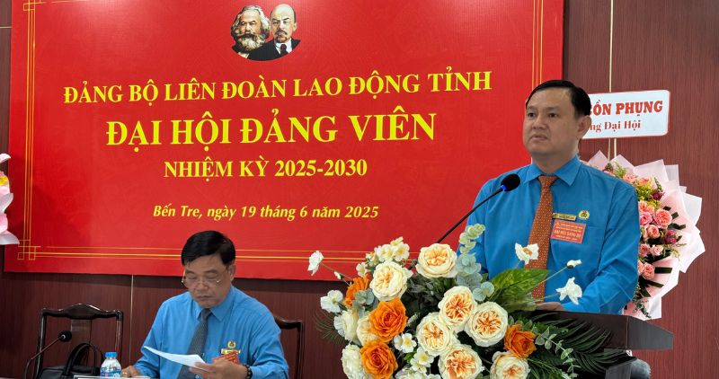 Anh: Hoang Loc