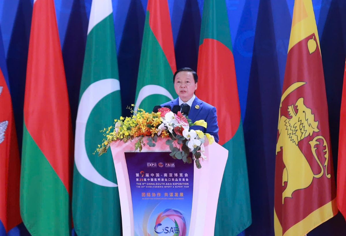 El viceprimer ministro Tran Hong Ha hablo en la ceremonia de apertura de la novena feria de China -South Asia y la 29a Feria de Exportacion de Importacion Kunming. Foto: Ministerio de Asuntos Exteriores