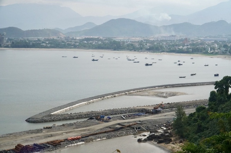 Da Nang es la primera localidad en el pais que se puso a prueba para establecer el area comercial Du de (FTZ).  Foto: VGP