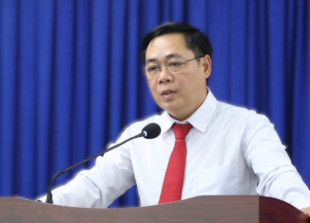 Ong Bui Ngoc Anh - Giam doc So Nong nghiep va Moi truong tinh Quang Nam la 1 trong 34 can bo tinh tinh nguyen ve phuong Ban Thach sau sap xep, giu chuc Bi thu Dang uy phuong. Anh: Nguyen Hoang