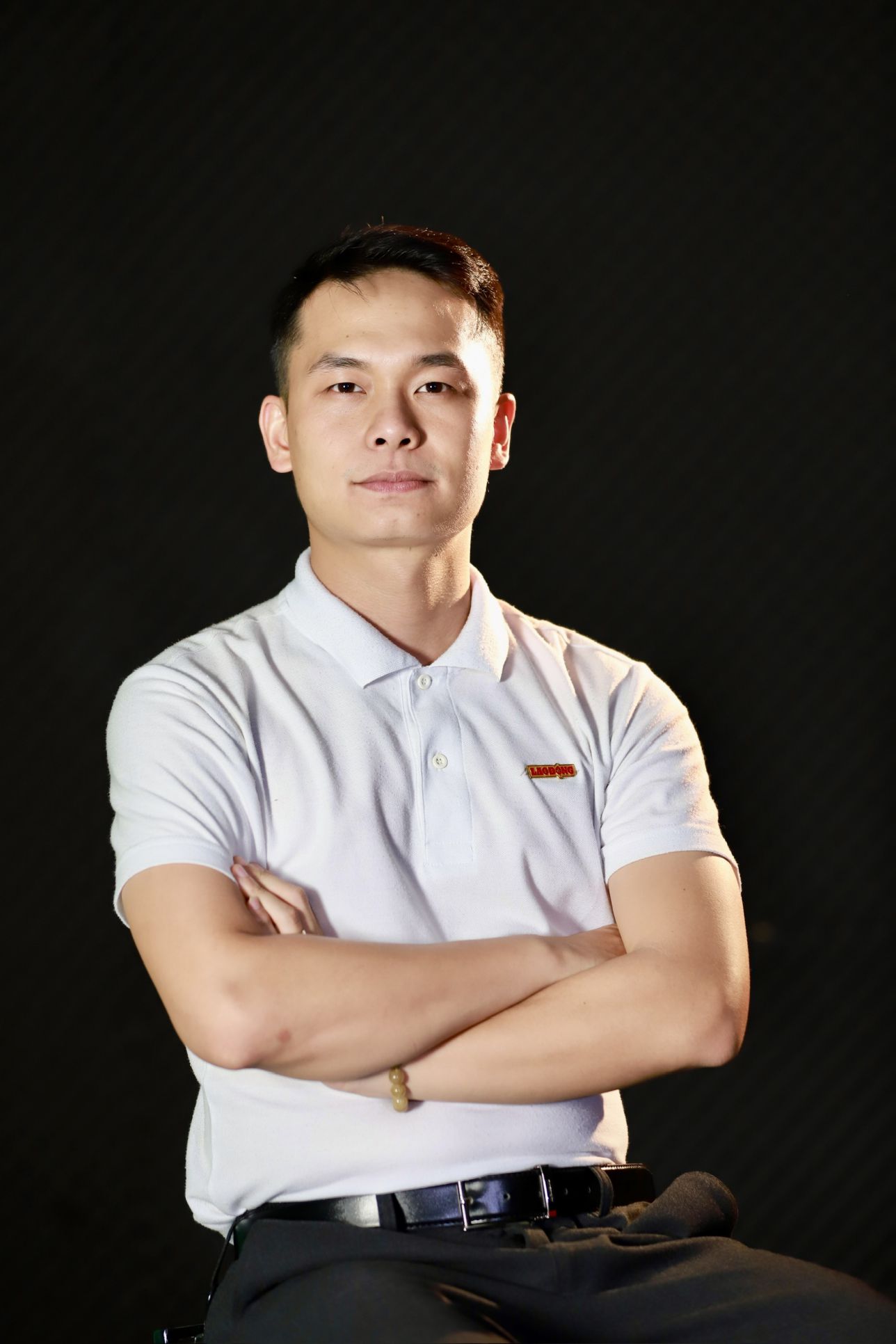 Nha bao Trinh Tung Giang - Trung tam Media, Bao Lao Dong. Anh: Nhan vat cung cap