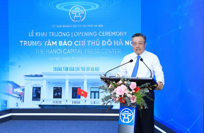Chặn nhiễu loạn thông tin, AI bước vào guồng quay báo chí