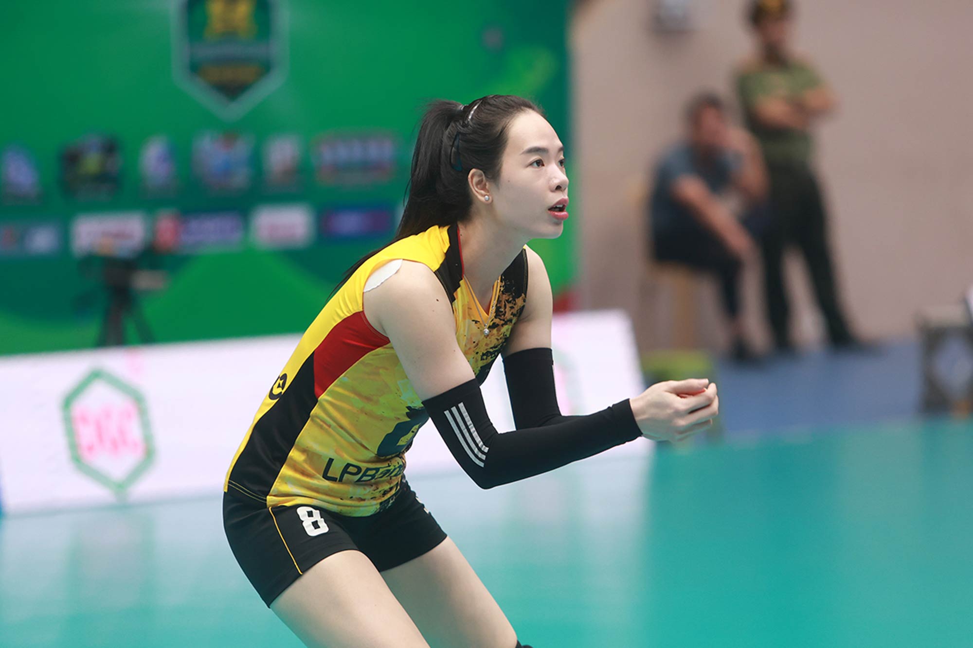 Nhan sac cua Le Thanh Thuy trong mau ao CLB LPBank Ninh Binh. Anh: Duong Anh