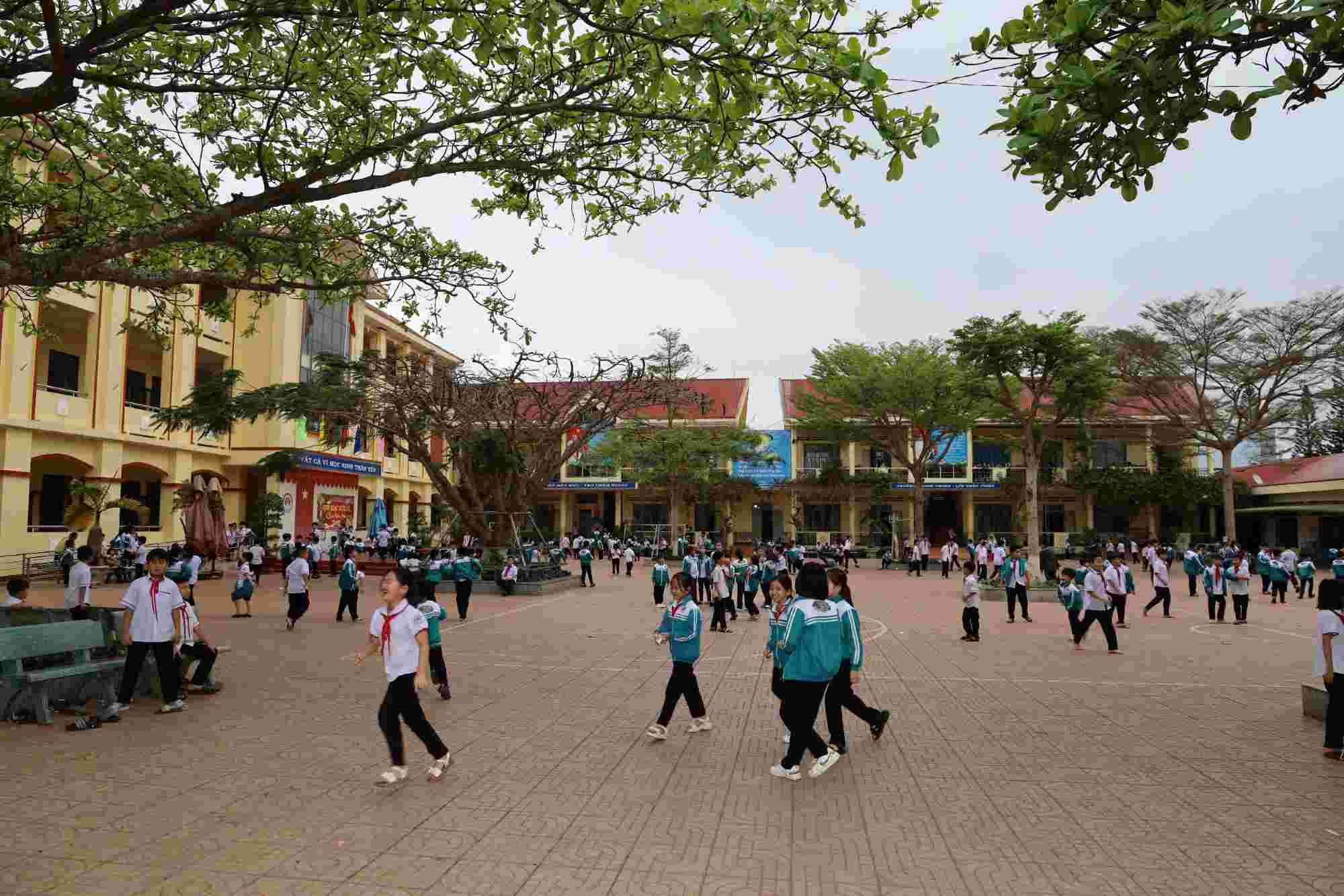 Los estudiantes de la escuela secundaria se preparan para ingresar al examen de la escuela secundaria para el año escolar 2025-2026. Foto: Nguyen Hien